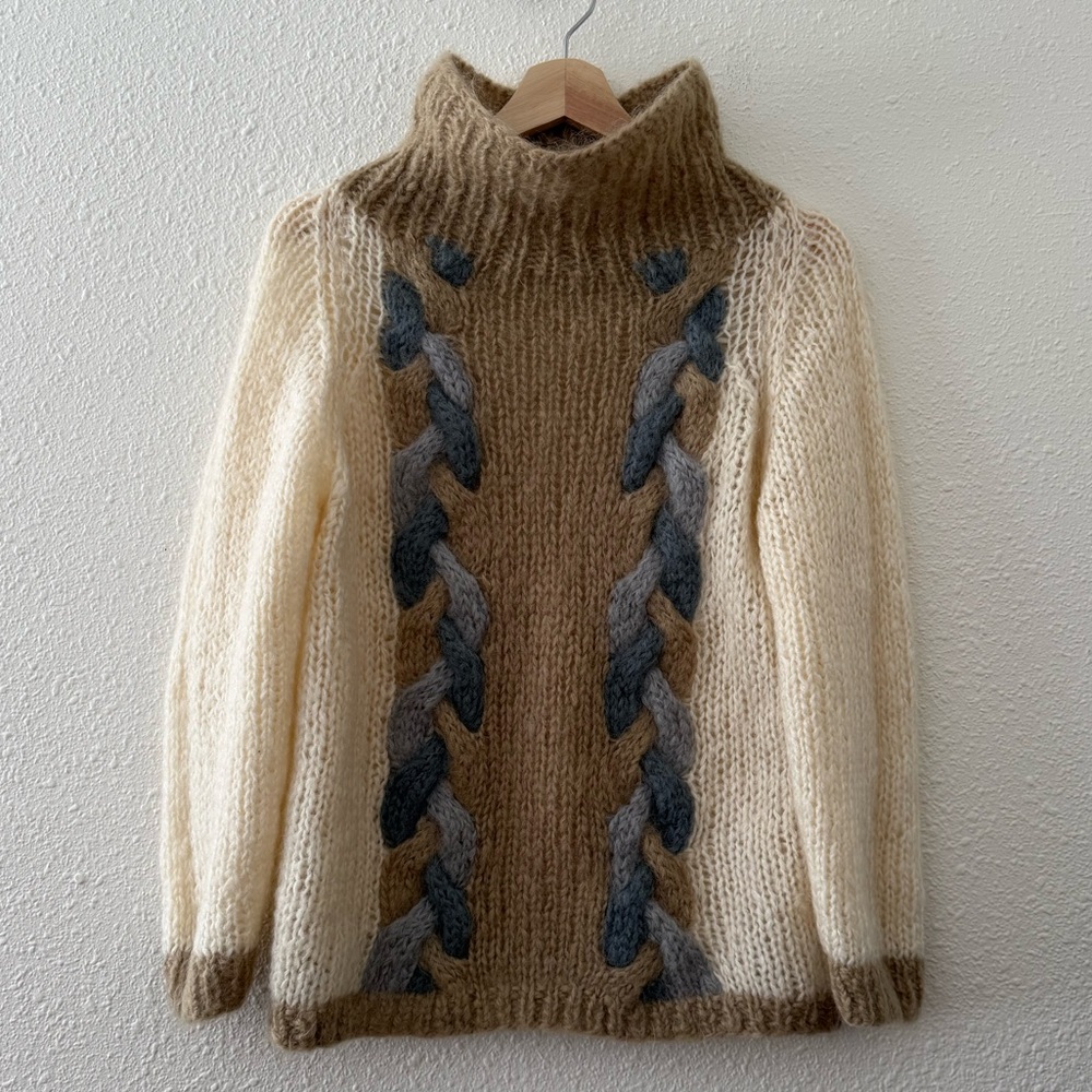 Sportmaker by Maidenform vintage cream & light brown funnel neck sweater - Italy